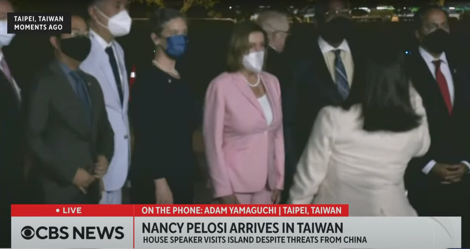 A screenshot of breaking news coverage from CBS after Pelosi landed in Ukraine.
