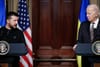 Ukrainian President Volodymyr Zelensky (left) meets with Biden in Washington D.C. (Photo by Chip Somodevilla/Getty Images)