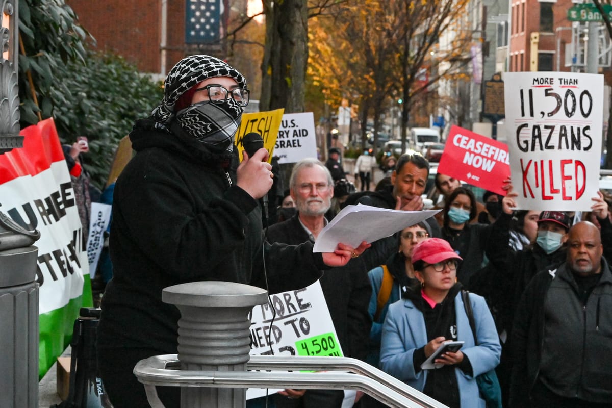 Activists outside Sen. John Fetterman's office calling for a ceasefire. Image: Joe Piette/Flickr