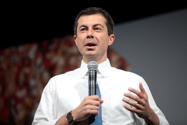 The news you missed: Buttigieg rises, Kamala falls.